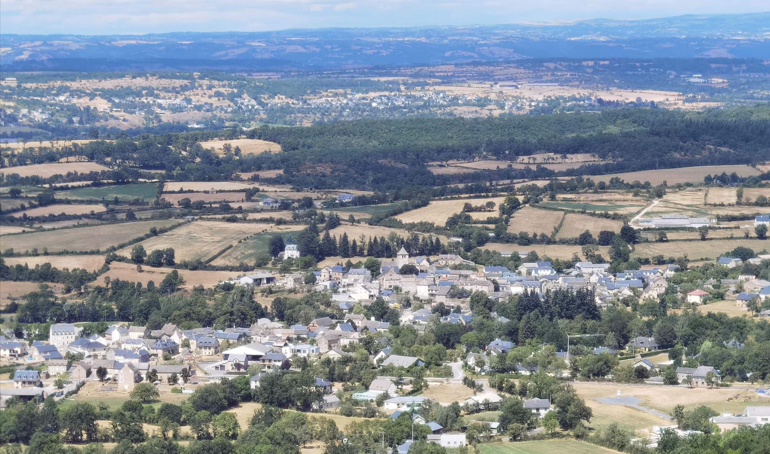 Vue aérienne d'Agen d'Aveyron